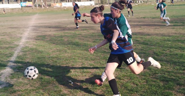 Puerto Belgrano goleó 3-0 a Bella Vista