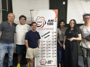 Der a izq: Gustavo Orgaz, Dafne Sendra, Emilia Huinca y Damian Limanski.